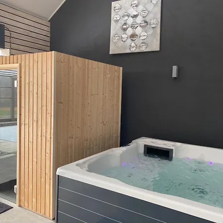 Le De L'espace Bien Etre Libin